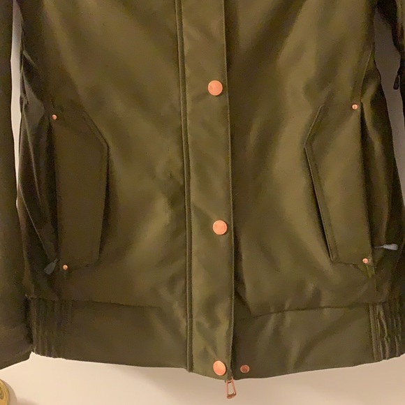 Firefly hooded snow ski jacket in military green - Picture 5 of 8